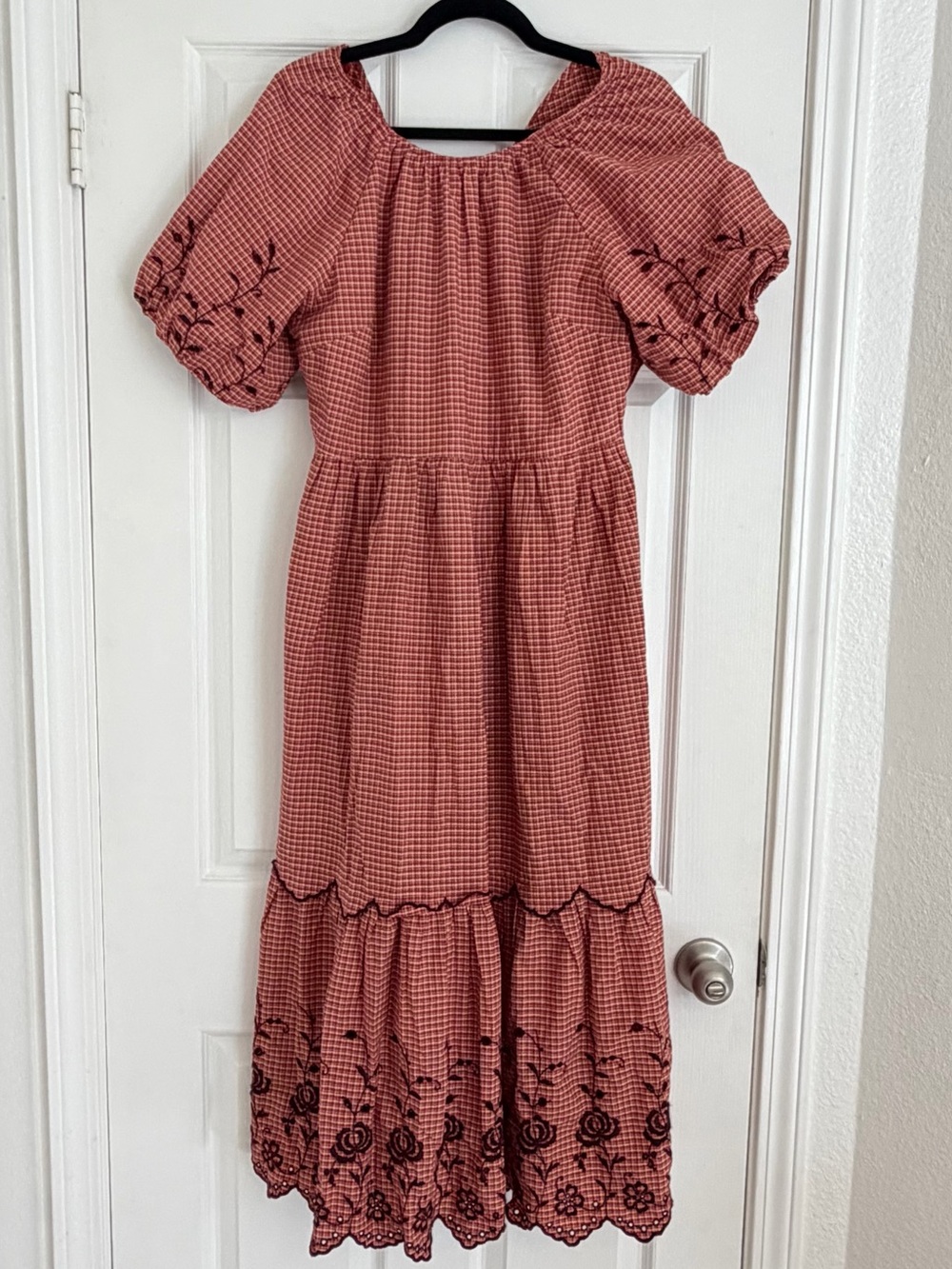 Madewell NWOT Red Gingham Embroidered Puff Sleeve Bow Back Midi Dress Size 10 - Picture 2 of 10
